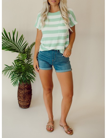 Green striped pocket T-shirt